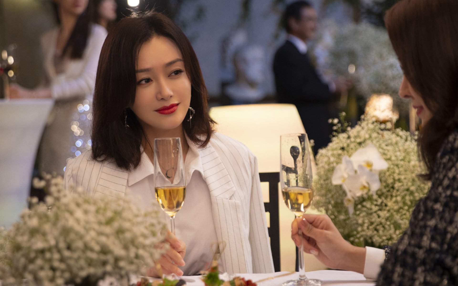 中国队成功晋级亚洲杯 再掀足球热潮，中国 足球 亚洲杯